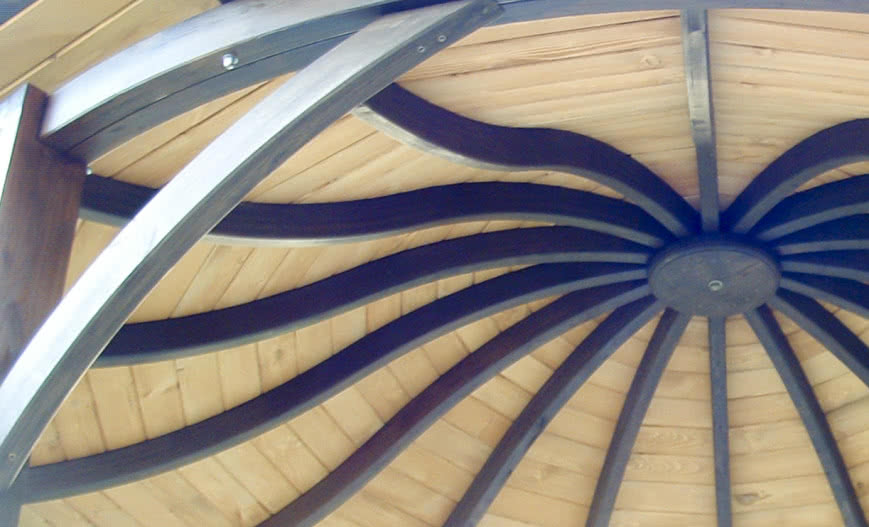 Łuki z drewna klejonego - nieograniczone możliwości architektoniczne