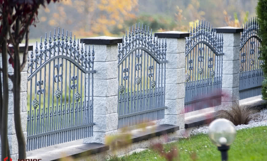 Ogrodzenie, bramy i furtki